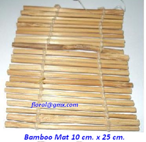 BAMBOO MAT 10 CM. X 26 CM.