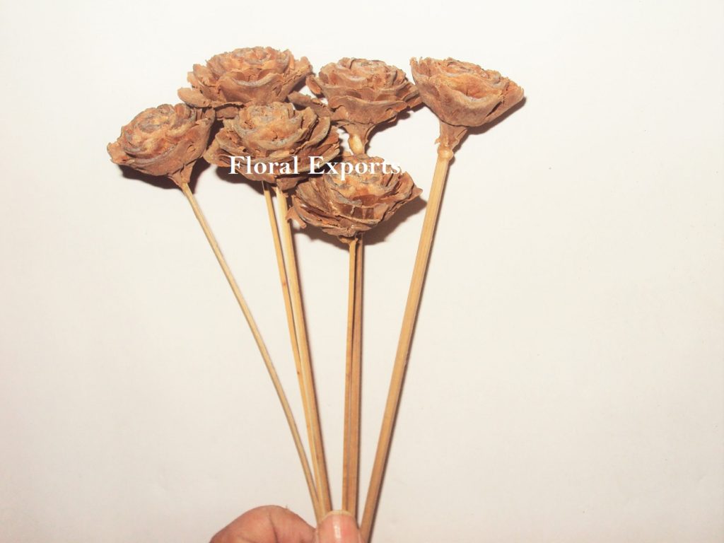 CEDAR ROSE SMALL ON STICK